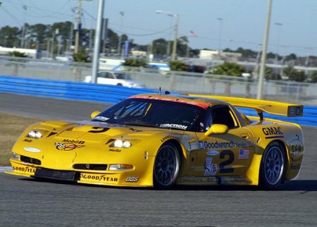 Picture of the Corvette C5-R driven by Dale Earnhardt.